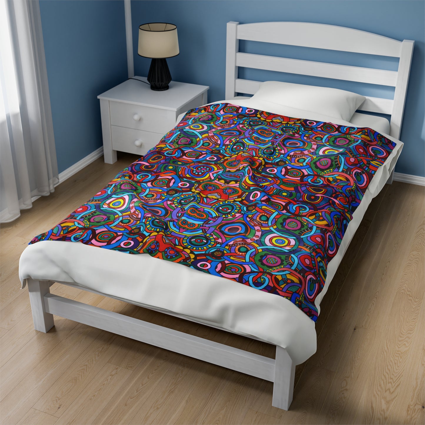 Velveteen Plush Blanket - No. 221 - 'Interlinked'