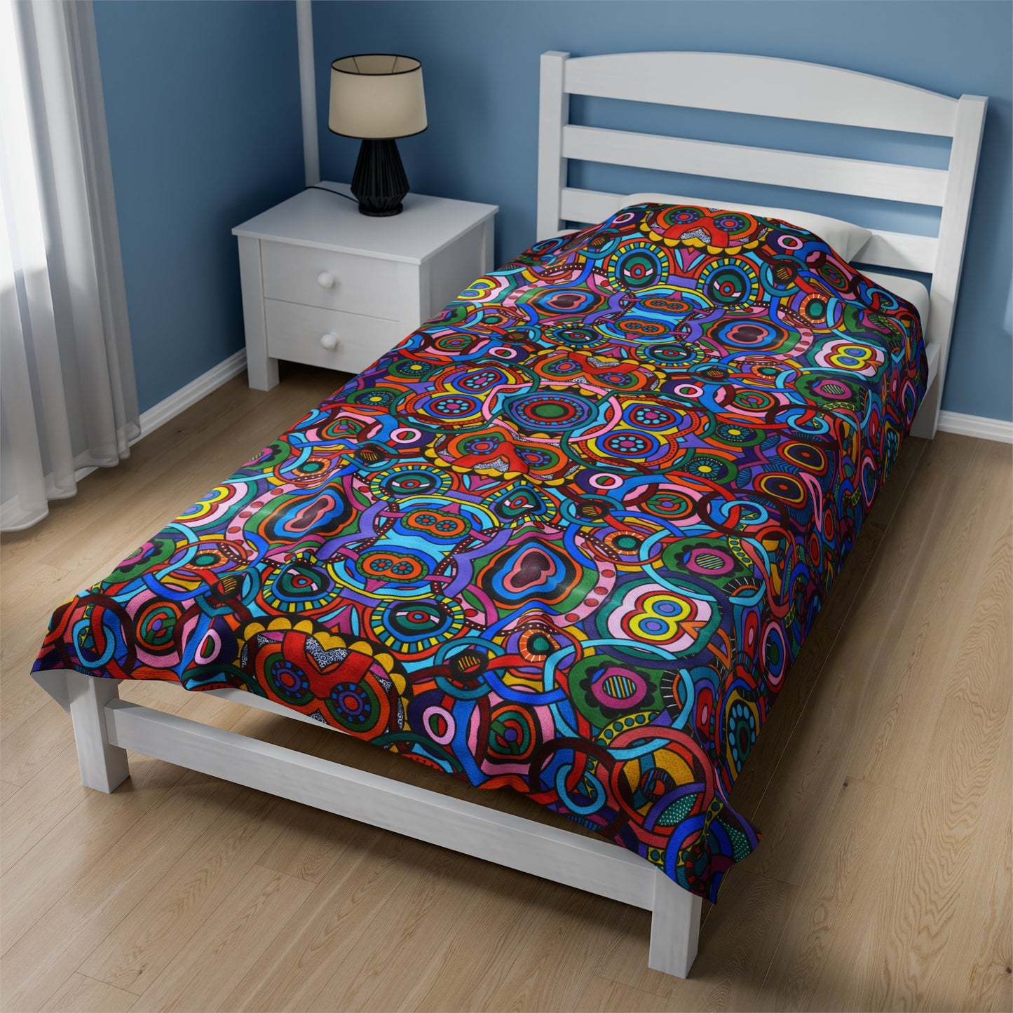 Velveteen Plush Blanket - No. 221 - 'Interlinked'