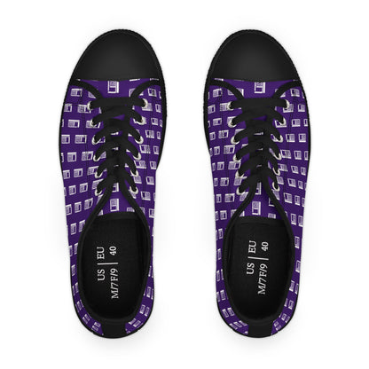 Women's Low Top Sneakers - No. 000PE
