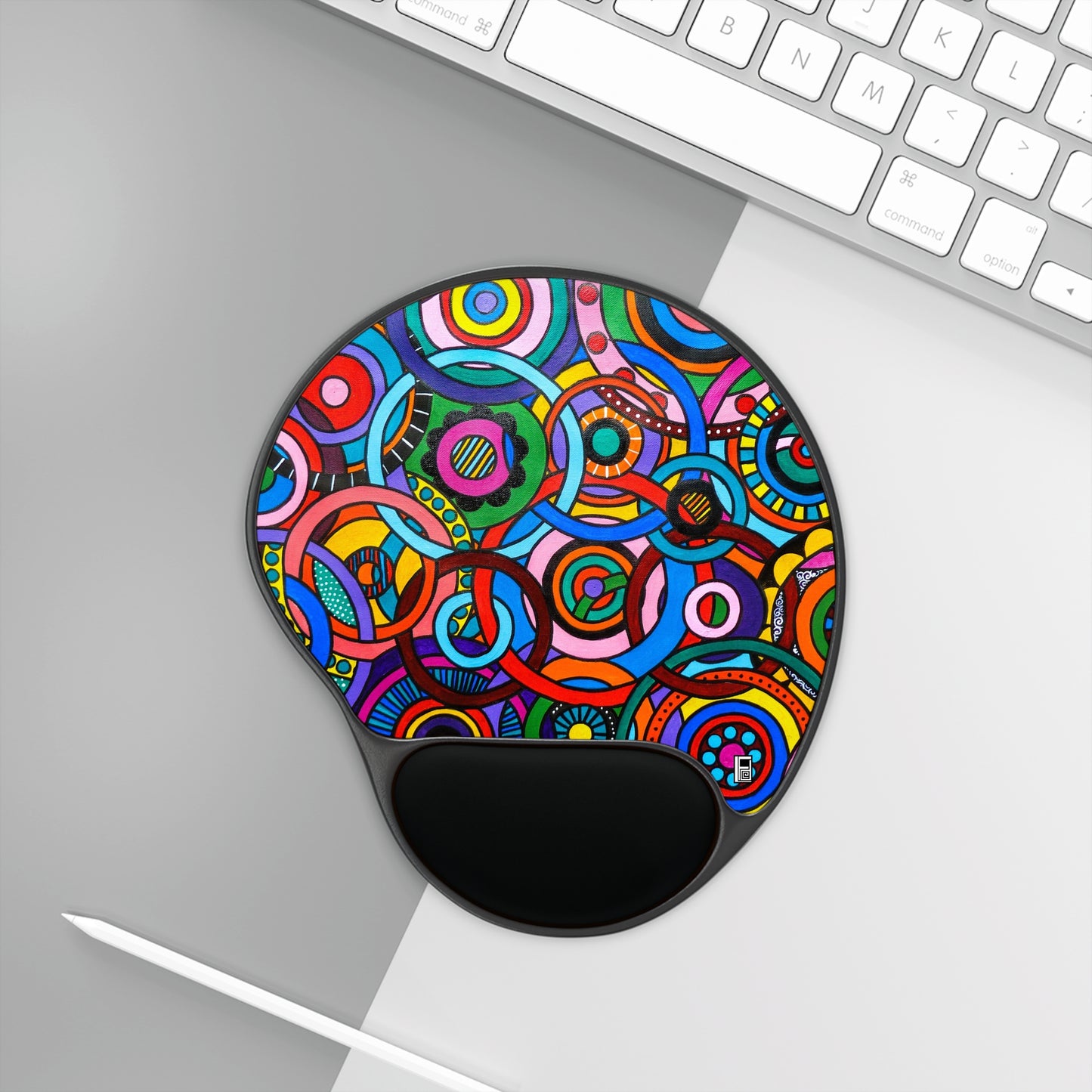 Mouse Pad With Wrist Rest - No. 221 - Interlinked