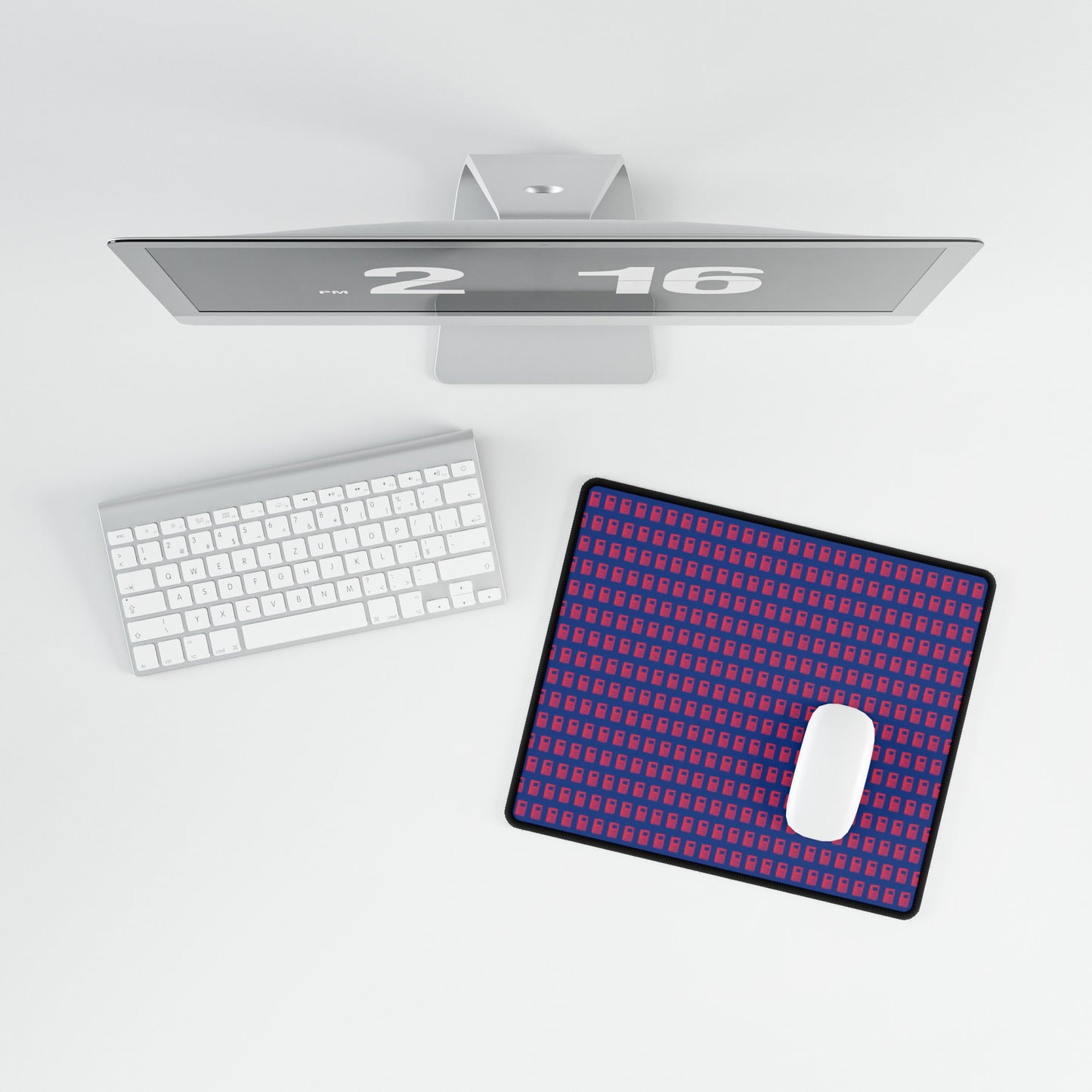 Large, Medium & Small Desk / Mouse Mat - No. 000NY