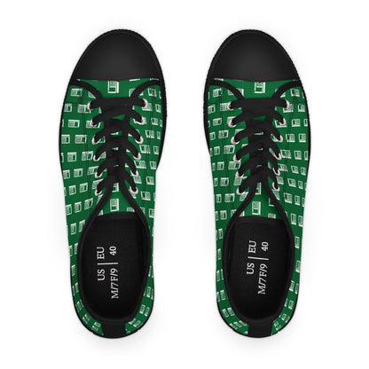 Women's Low Top Sneakers - No. 000G